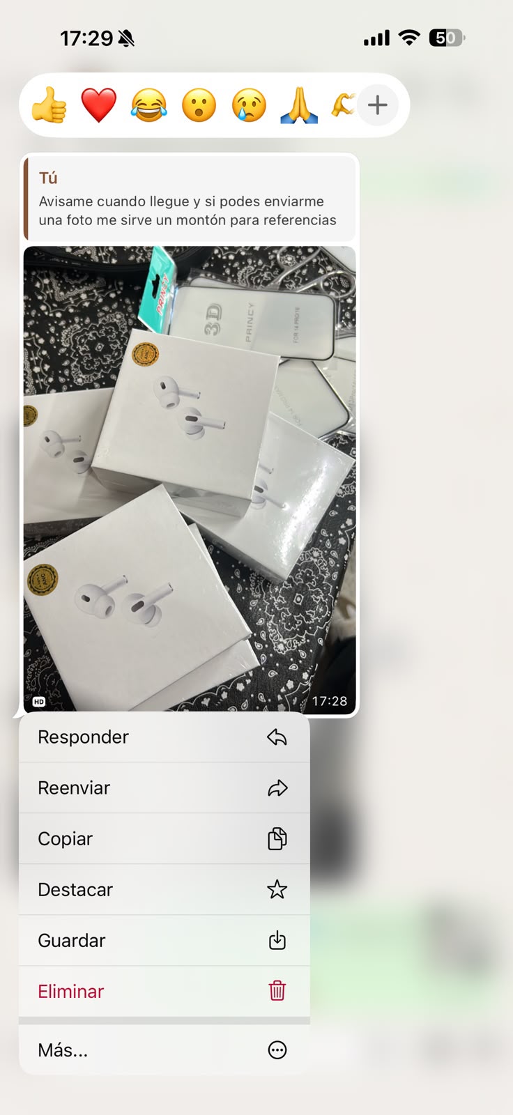 AirPods y vidrios templados 3D recibidos por un cliente